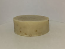 Load image into Gallery viewer, Soap Matters Natural Soap Juniperberry &amp; Lavender soap (the De-stressing and Detox bar)