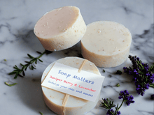 Load image into Gallery viewer, Soap Matters Natural Soap Juniperberry &amp; Lavender soap (the De-stressing and Detox bar)