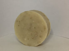 Load image into Gallery viewer, Unlabelled Juniperberry &amp; Lavender soap